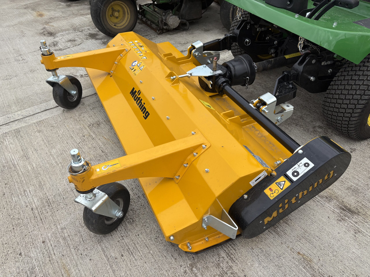 Muthing MU-FM160 JD Outfront Flail Mower Demo - Косарка-подрібнювач: фото 3 Muthing MU-FM160 JD Outfront Flail Mower Demo - Косарка-подрібнювач: фото 3