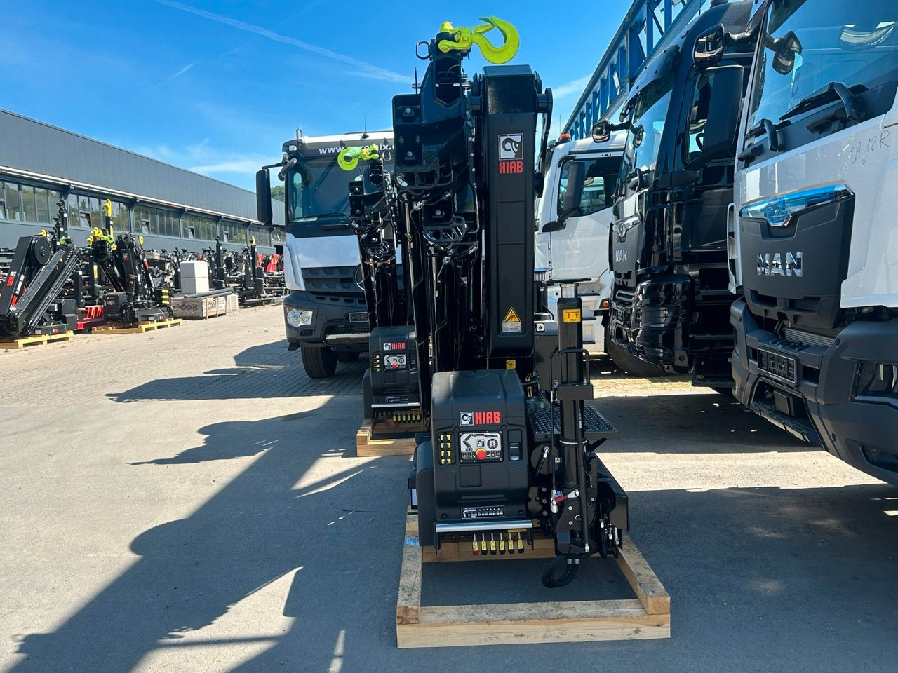 Kran Hiab X Hiduo 228-6 - Вантажівка з маніпулятором: фото 4 Kran Hiab X Hiduo 228-6 - Вантажівка з маніпулятором: фото 4