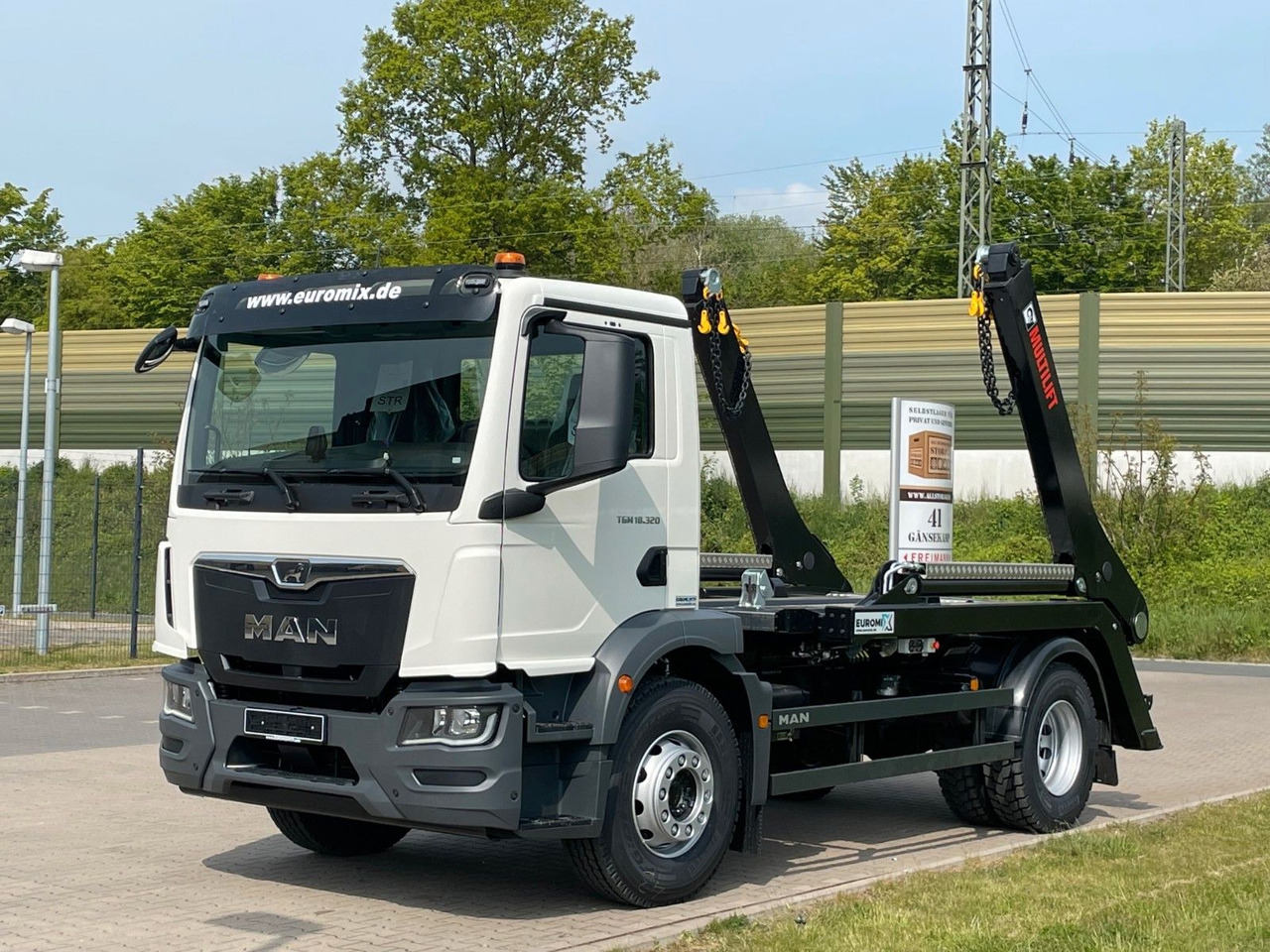 MAN TGM 18.320 4x2 Euro 6e Hiab Multilift Futura 12 - Самоскид вантажівка, Вантажівка з маніпулятором: фото 1 MAN TGM 18.320 4x2 Euro 6e Hiab Multilift Futura 12 - Самоскид вантажівка, Вантажівка з маніпулятором: фото 1