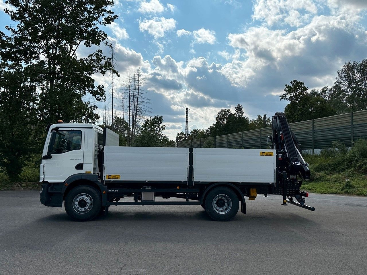 MAN TGM 18.320 4x2 Euro6e Kran Hiab - Вантажівка з маніпулятором: фото 3 MAN TGM 18.320 4x2 Euro6e Kran Hiab - Вантажівка з маніпулятором: фото 3