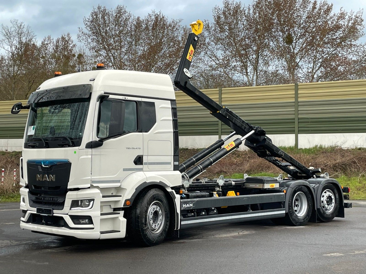 MAN TGS 26.480 6x2 Retarder Hyva 20-60 Abrollkipper - Гаковий мультиліфт вантажівка: фото 1 MAN TGS 26.480 6x2 Retarder Hyva 20-60 Abrollkipper - Гаковий мультиліфт вантажівка: фото 1