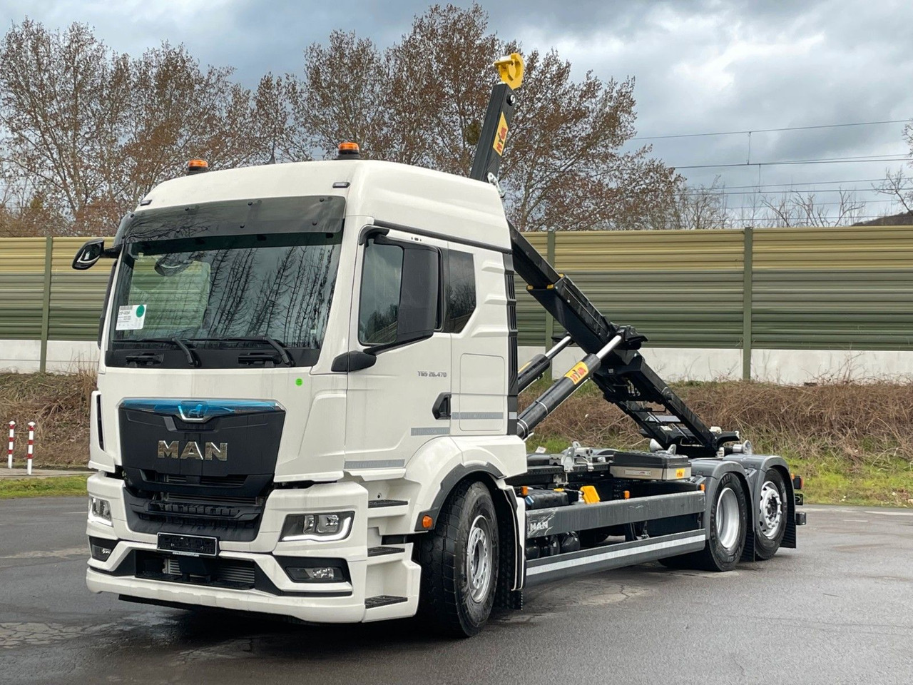 MAN TGS 26.480 6x2 Retarder Hyva 20-60 Abrollkipper - Гаковий мультиліфт вантажівка: фото 2 MAN TGS 26.480 6x2 Retarder Hyva 20-60 Abrollkipper - Гаковий мультиліфт вантажівка: фото 2