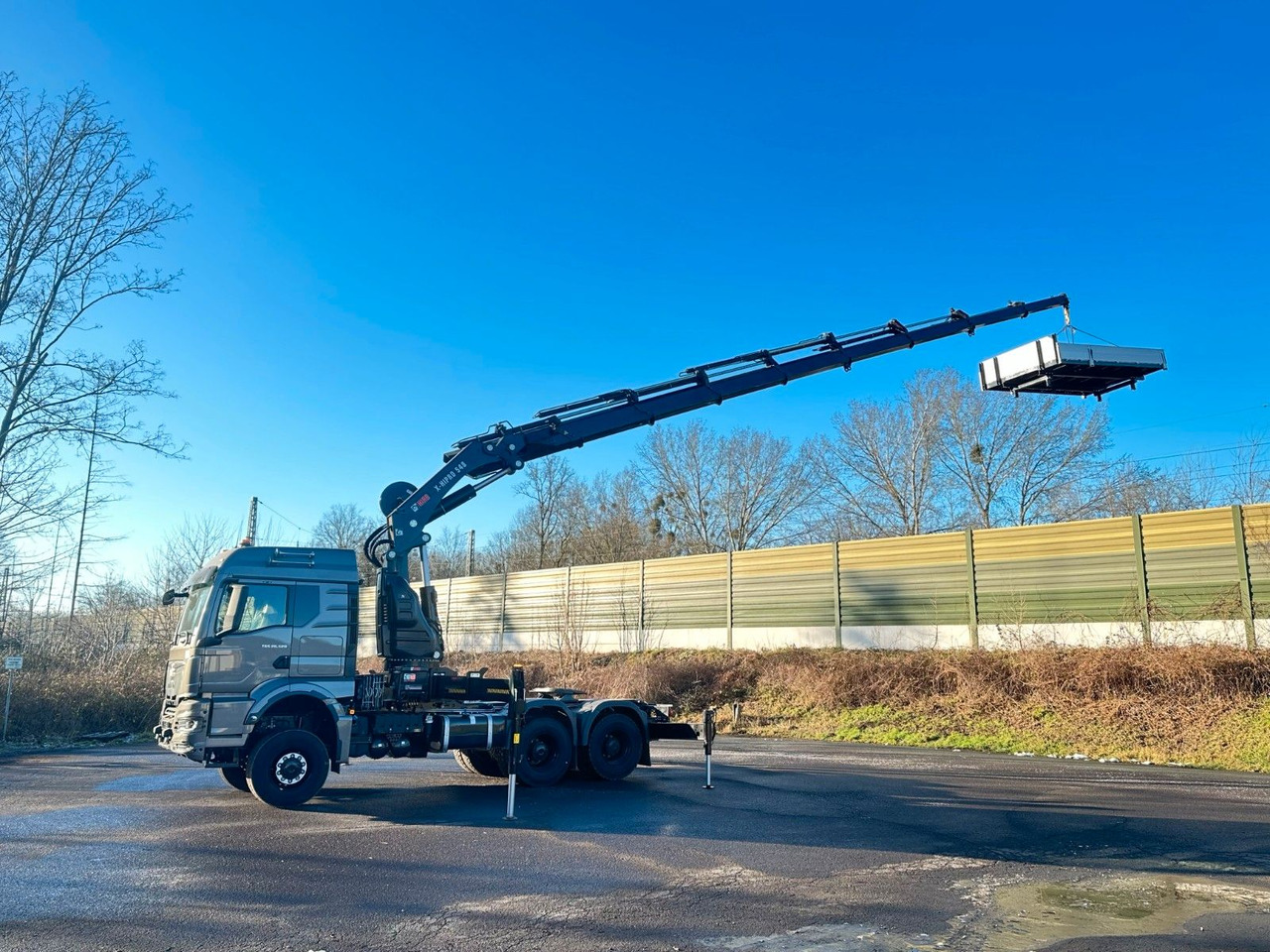MAN TGS 26.520 6x6 Kran HIAB X-HIPRO 548E-8 - Вантажівка з маніпулятором: фото 1 MAN TGS 26.520 6x6 Kran HIAB X-HIPRO 548E-8 - Вантажівка з маніпулятором: фото 1
