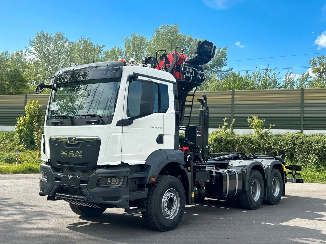 MAN TGS 33.440 6x4 Epsilon 170Z MultiLift 20s56 - Гаковий мультиліфт вантажівка, Вантажівка з маніпулятором: фото 2 MAN TGS 33.440 6x4 Epsilon 170Z MultiLift 20s56 - Гаковий мультиліфт вантажівка, Вантажівка з маніпулятором: фото 2