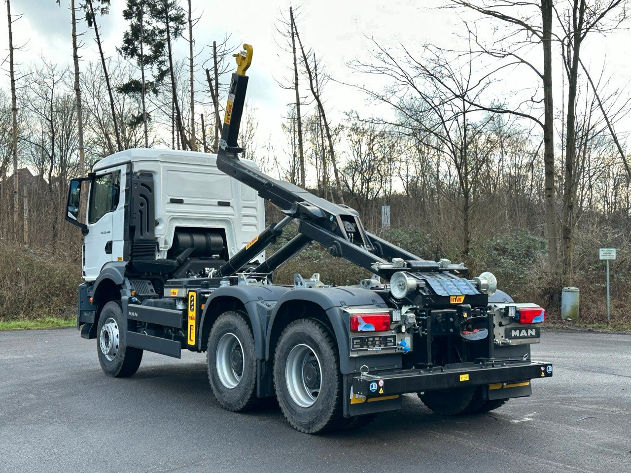 MAN TGS 33.440 6x4 Euro6e Abrollkipper Hyva - Гаковий мультиліфт вантажівка, Вантажівка з маніпулятором: фото 4 MAN TGS 33.440 6x4 Euro6e Abrollkipper Hyva - Гаковий мультиліфт вантажівка, Вантажівка з маніпулятором: фото 4
