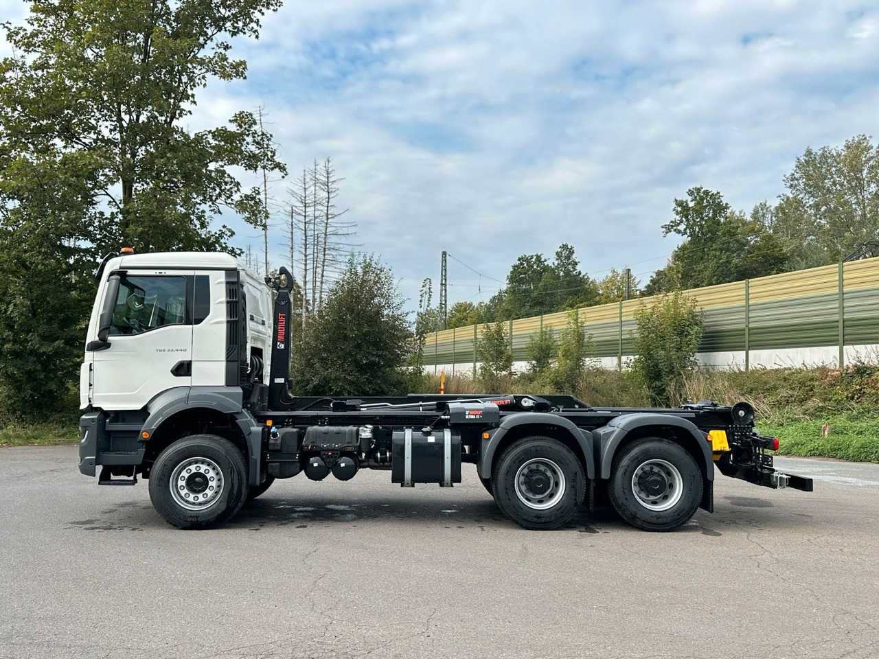 Гаковий мультиліфт вантажівка, Вантажівка з маніпулятором MAN TGS 33.440 6x4 Euro6e MultiLift 21S59: фото 10