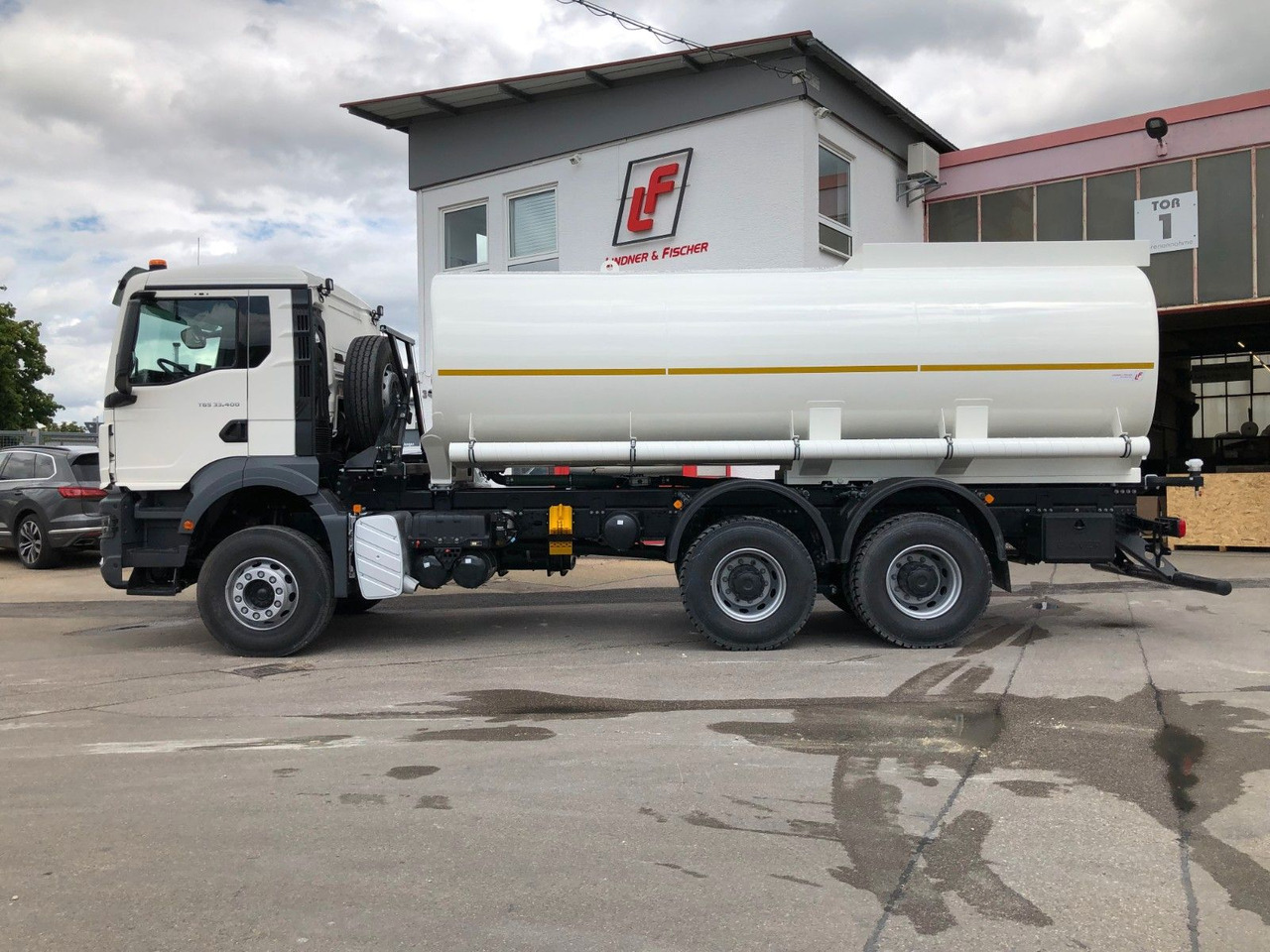 MAN TGS 33.440 6x4 Wasser Tank 20.000 - Вантажівка цистерна, Вантажівка з маніпулятором: фото 1 MAN TGS 33.440 6x4 Wasser Tank 20.000 - Вантажівка цистерна, Вантажівка з маніпулятором: фото 1
