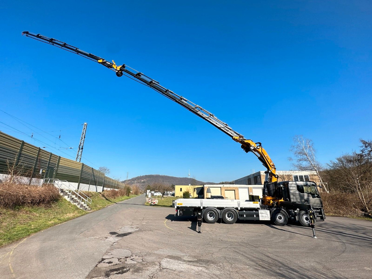 MAN TGS 35.520 8X4 TG 3 EFFER 955-8s +Jib 6sAUTOKRAN - Вантажівка з маніпулятором: фото 5 MAN TGS 35.520 8X4 TG 3 EFFER 955-8s +Jib 6sAUTOKRAN - Вантажівка з маніпулятором: фото 5
