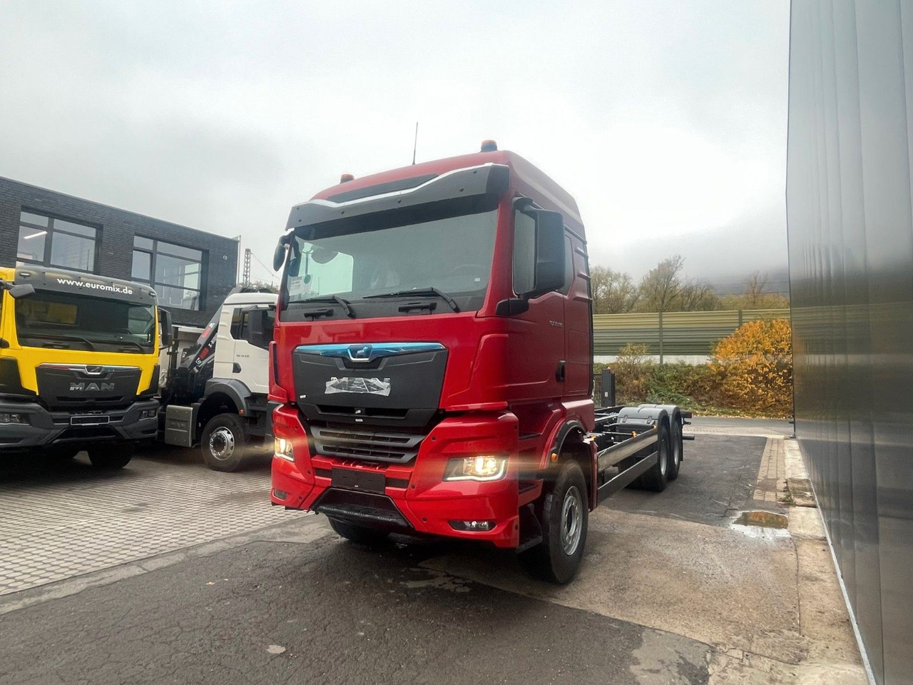 MAN TGX 33.510 6X4 BL - Вантажівка шасі: фото 4 MAN TGX 33.510 6X4 BL - Вантажівка шасі: фото 4