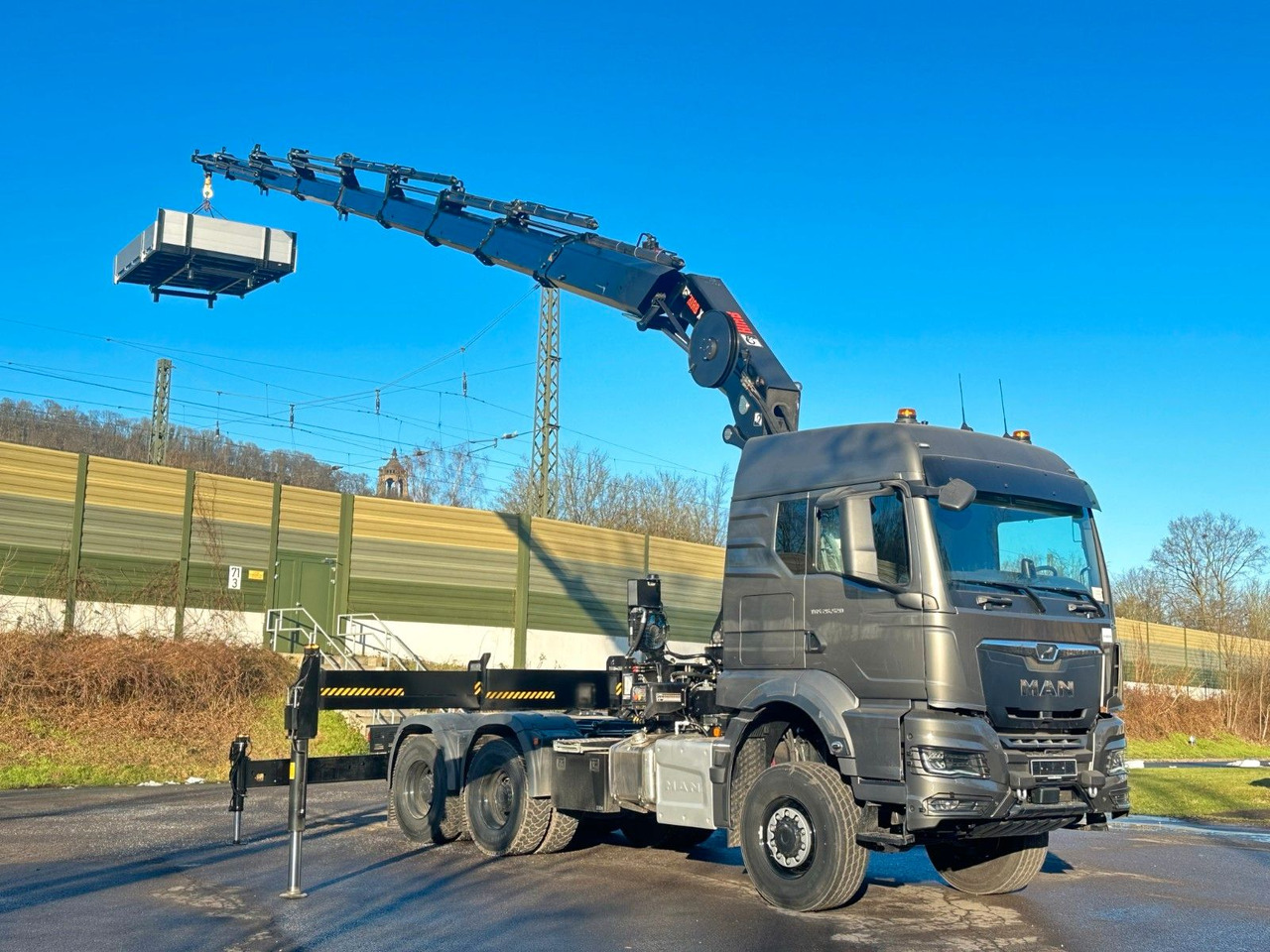 MAN TGS 26.520 6x6 Kran HIAB X-HIPRO 548E-8 - Тягач: фото 1 MAN TGS 26.520 6x6 Kran HIAB X-HIPRO 548E-8 - Тягач: фото 1