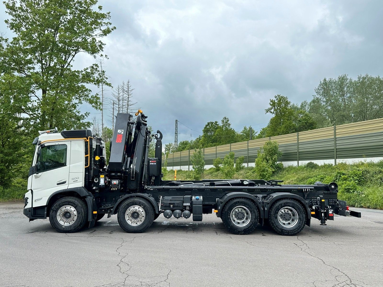 Volvo FMX 500 8x4 Abrollkipper + Kran Hiab 658-6 - Гаковий мультиліфт вантажівка, Вантажівка з маніпулятором: фото 4 Volvo FMX 500 8x4 Abrollkipper + Kran Hiab 658-6 - Гаковий мультиліфт вантажівка, Вантажівка з маніпулятором: фото 4