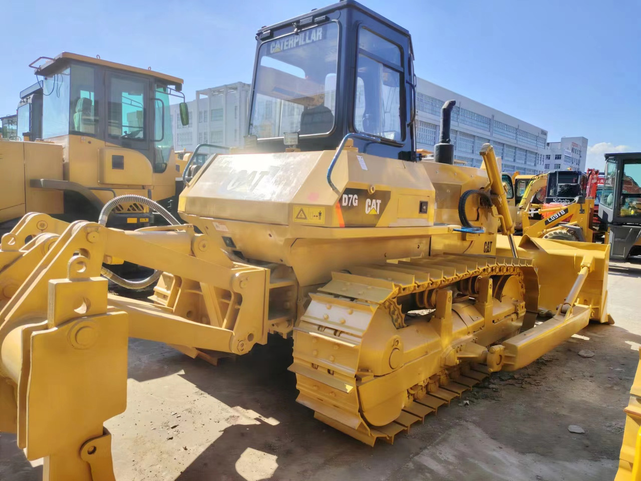 CATERPILLAR D7G - Бульдозер: фото 3 CATERPILLAR D7G - Бульдозер: фото 3
