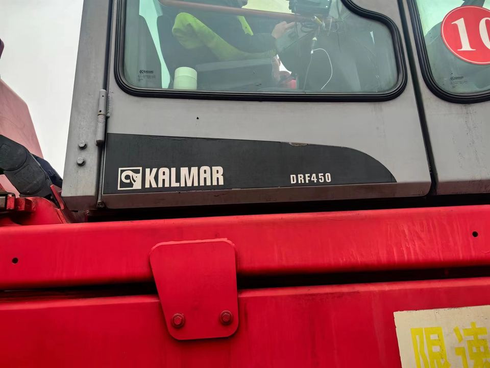 Kalmar DRF450 Sweden Kalmar Used 45 Ton Reach Stacker for Containers to Popularly Sell - Річстакер: фото 4 Kalmar DRF450 Sweden Kalmar Used 45 Ton Reach Stacker for Containers to Popularly Sell - Річстакер: фото 4