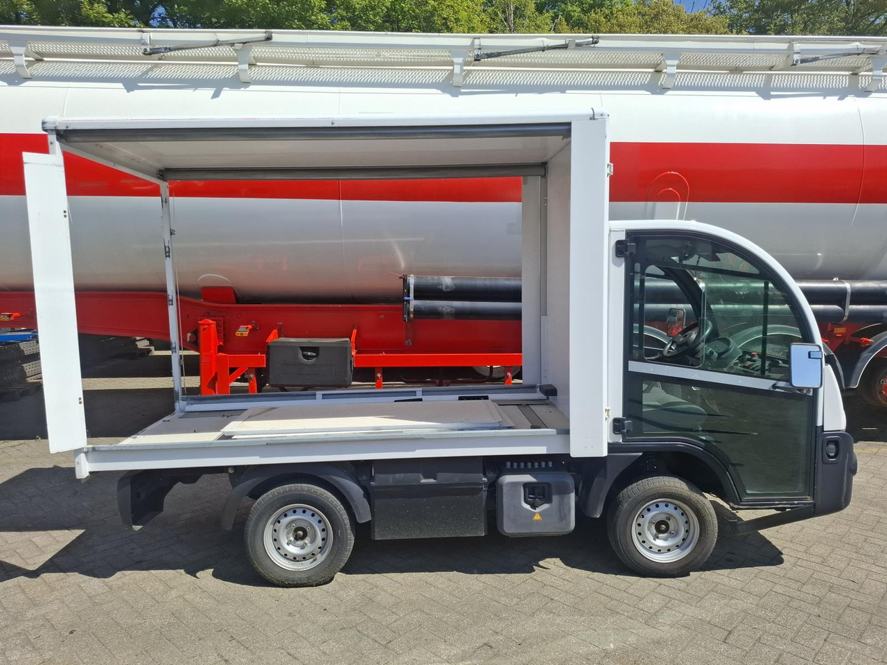 Aixam Mega E-Worker Elektrische Bakwagen RK-437-P - Гольф-кар: фото 5 Aixam Mega E-Worker Elektrische Bakwagen RK-437-P - Гольф-кар: фото 5