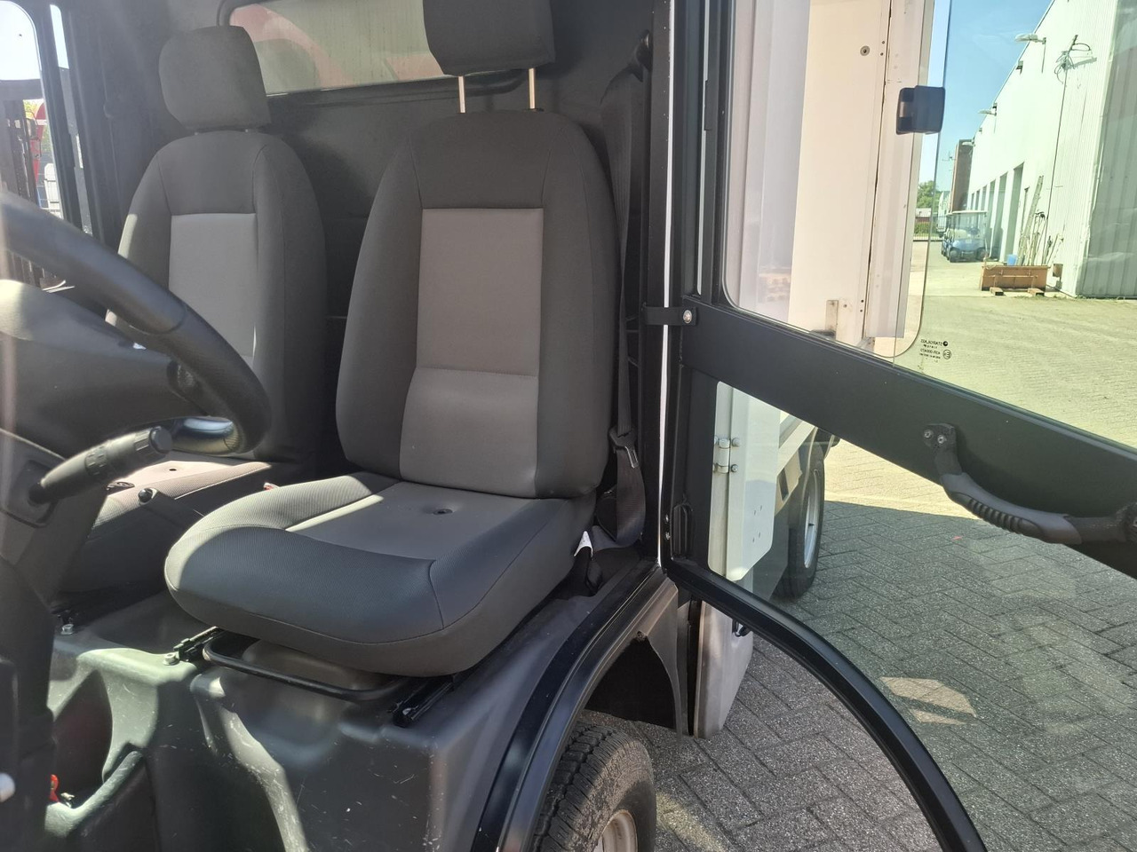 Aixam Mega E-Worker Elektrische Bakwagen RT-998-D - Гольф-кар: фото 5 Aixam Mega E-Worker Elektrische Bakwagen RT-998-D - Гольф-кар: фото 5