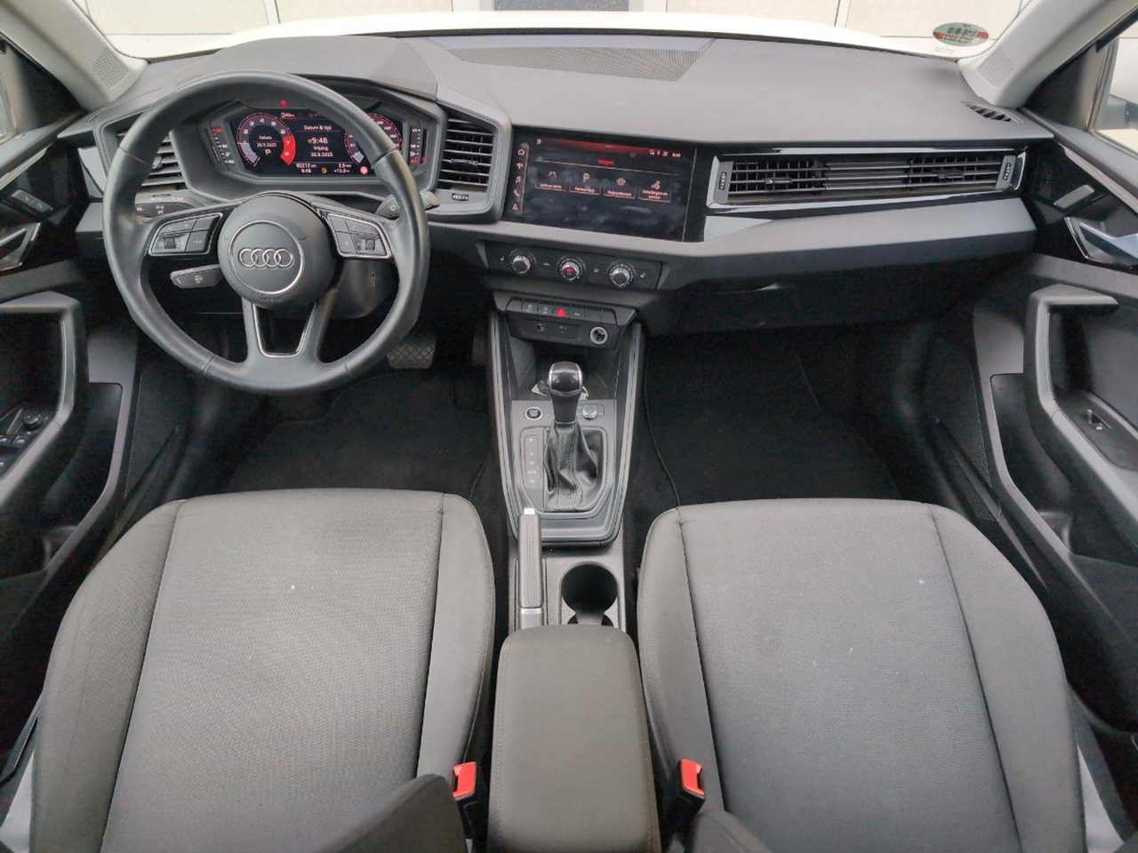 Audi A1 Sportback 30 TFSI S edition | 2021 | 82.211 km | Automaat | T635GD | NAP: Geen oordeel - Хетчбек: фото 5 Audi A1 Sportback 30 TFSI S edition | 2021 | 82.211 km | Automaat | T635GD | NAP: Geen oordeel - Хетчбек: фото 5