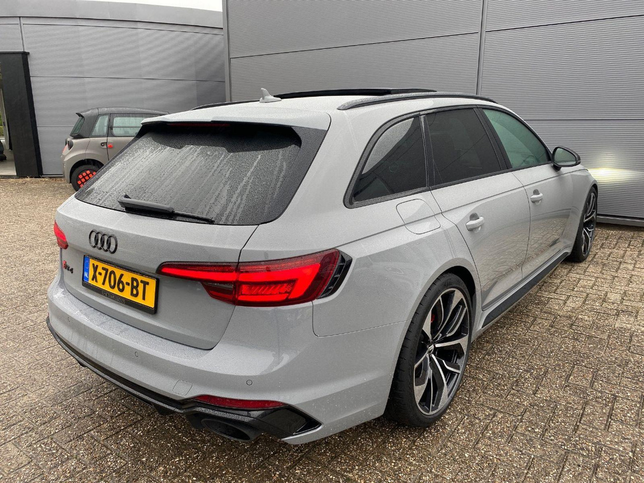 Audi A4 RS 4 Avant 2.9 TFSI quattro | 2018 | 96.192 km | Automaat | X706BT | NAP: Geen oordeel - Легковий автомобіль: фото 4 Audi A4 RS 4 Avant 2.9 TFSI quattro | 2018 | 96.192 km | Automaat | X706BT | NAP: Geen oordeel - Легковий автомобіль: фото 4