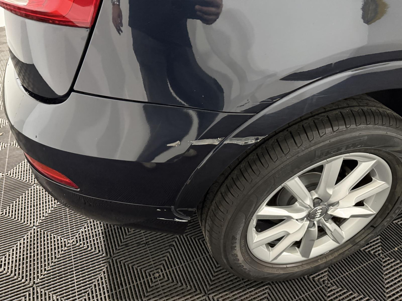 Audi | Q3 | 2.0 TFSI quattro Pro Line | 2012 | 206.736 km | 73TJL4 | Logisch - Позашляховик: фото 4 Audi | Q3 | 2.0 TFSI quattro Pro Line | 2012 | 206.736 km | 73TJL4 | Logisch - Позашляховик: фото 4