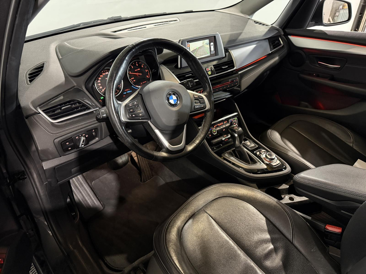 BMW | 2-serie Active Tourer | 218d Corporate Lease Luxury | 2015 | 223.959 km | HG351B | Logisch - Легковий автомобіль: фото 2 BMW | 2-serie Active Tourer | 218d Corporate Lease Luxury | 2015 | 223.959 km | HG351B | Logisch - Легковий автомобіль: фото 2