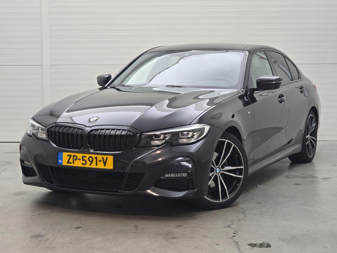 BMW 3-serie 320i Executive Edition | 2019 | 151.740 km | Automaat | ZP591V | NAP: Logisch - Седан: фото 1 BMW 3-serie 320i Executive Edition | 2019 | 151.740 km | Automaat | ZP591V | NAP: Logisch - Седан: фото 1