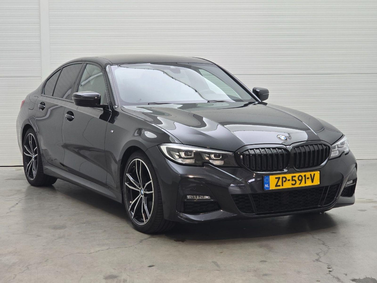 BMW 3-serie 320i Executive Edition | 2019 | 151.740 km | Automaat | ZP591V | NAP: Logisch - Седан: фото 2 BMW 3-serie 320i Executive Edition | 2019 | 151.740 km | Automaat | ZP591V | NAP: Logisch - Седан: фото 2