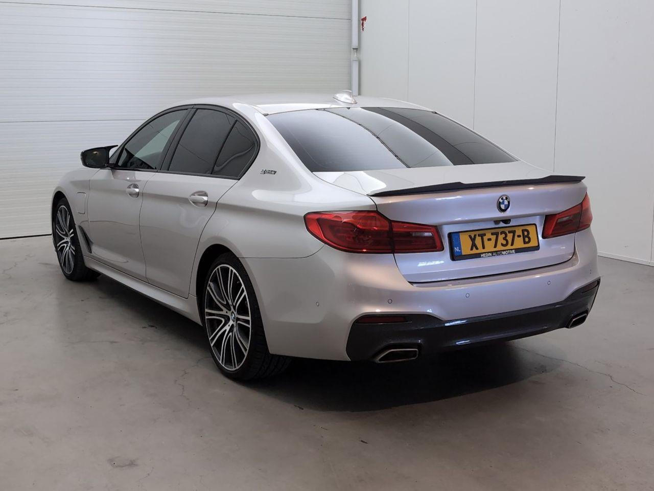 BMW 5 - serie 530e iPerformance High Executive Edition | 2019 | 135.490 km | Automaat | XT737B | NAP: Logisch - Седан: фото 3 BMW 5 - serie 530e iPerformance High Executive Edition | 2019 | 135.490 km | Automaat | XT737B | NAP: Logisch - Седан: фото 3