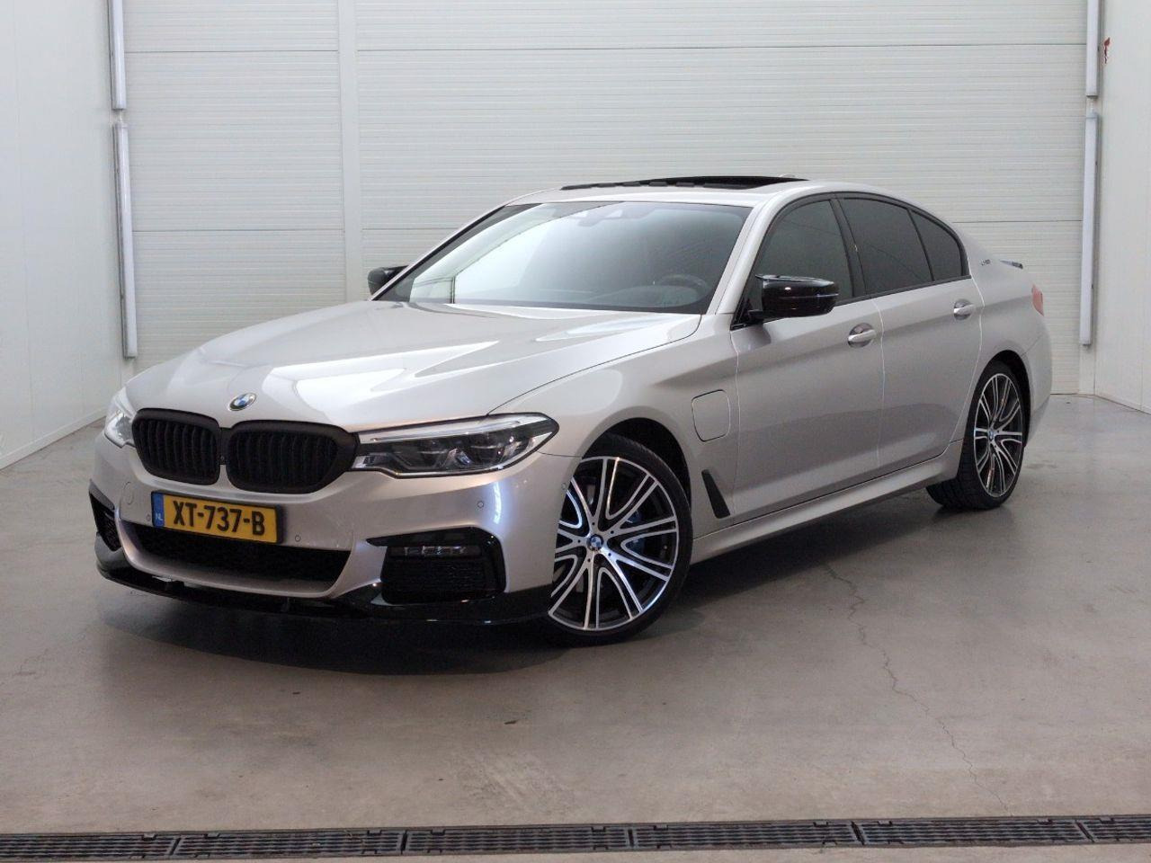 BMW 5 - serie 530e iPerformance High Executive Edition | 2019 | 135.490 km | Automaat | XT737B | NAP: Logisch - Седан: фото 1 BMW 5 - serie 530e iPerformance High Executive Edition | 2019 | 135.490 km | Automaat | XT737B | NAP: Logisch - Седан: фото 1
