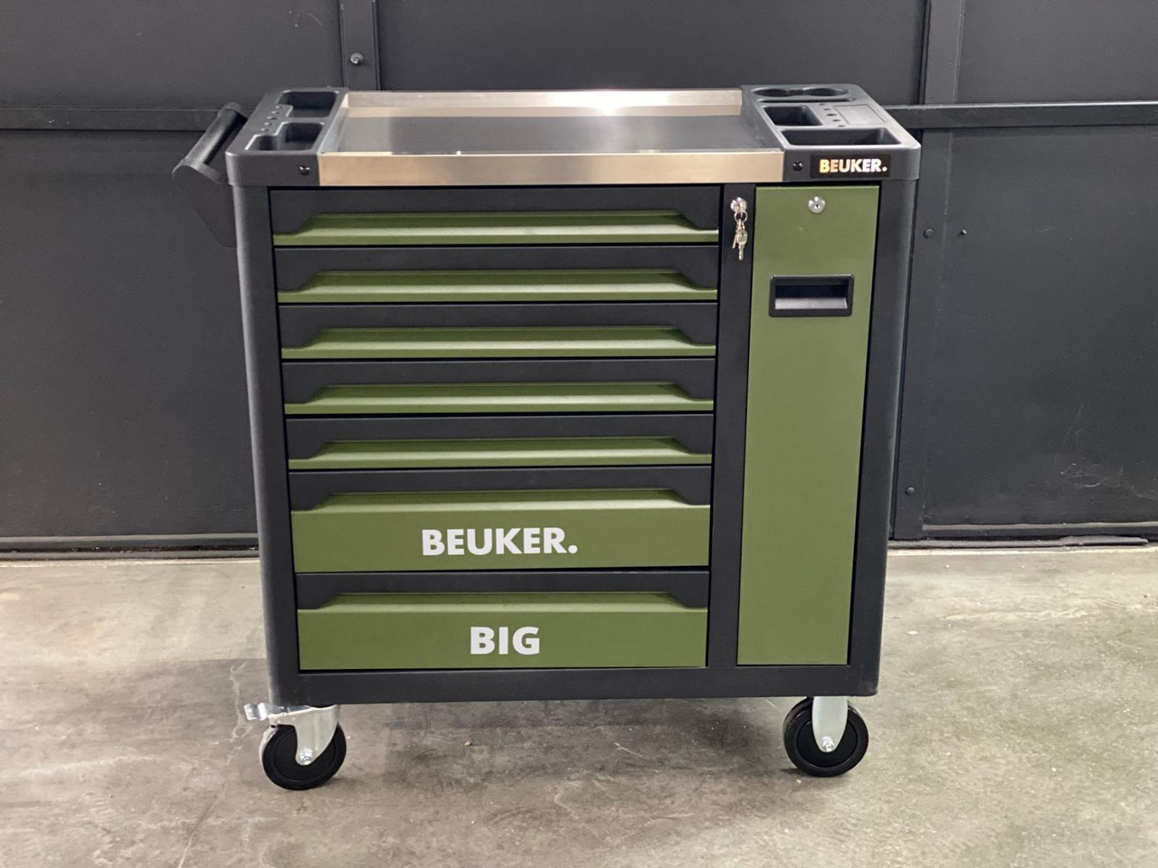 Beuker Big Gereedschapskist Nieuw - Обладнання для гаражів/ Майстерень: фото 1 Beuker Big Gereedschapskist Nieuw - Обладнання для гаражів/ Майстерень: фото 1
