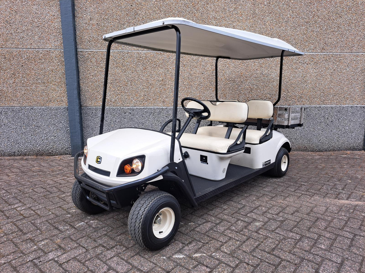 Cushman Shuttle 4 Seater Open Cargo Box Golfkar 3376372 - Гольф-кар: фото 1 Cushman Shuttle 4 Seater Open Cargo Box Golfkar 3376372 - Гольф-кар: фото 1