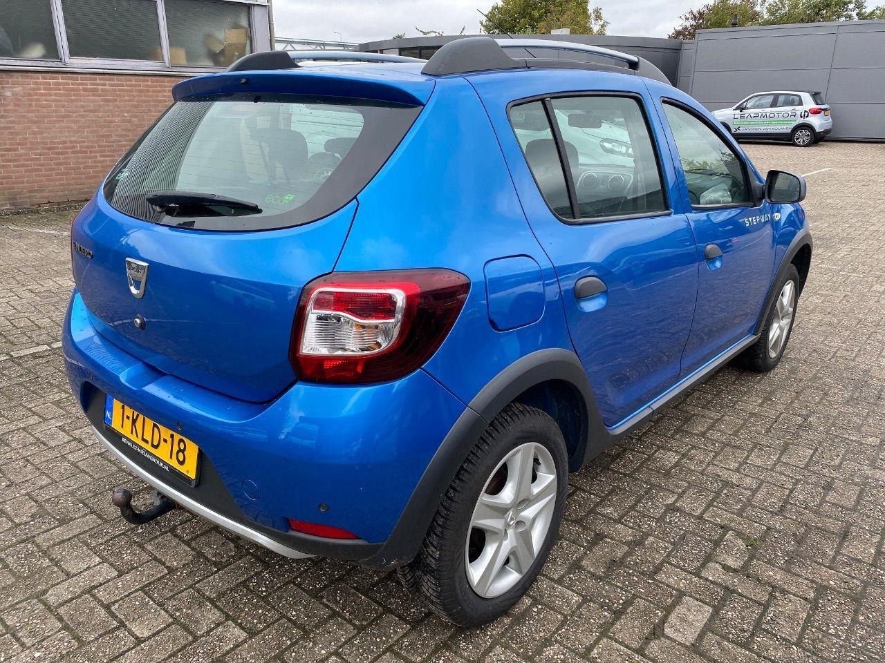 Dacia Sandero 0.9 TCe Stepway Lauréate | 2013 | 116.155 km | 1KLD18 | NAP: Logisch - Хетчбек: фото 4 Dacia Sandero 0.9 TCe Stepway Lauréate | 2013 | 116.155 km | 1KLD18 | NAP: Logisch - Хетчбек: фото 4