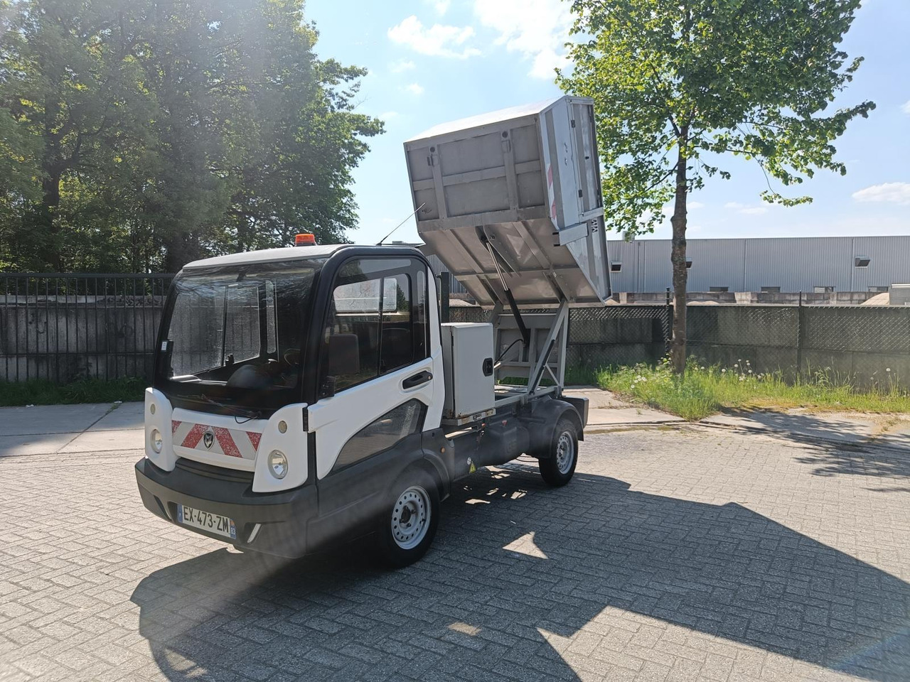 Goupil G5 Kipper met Wasinstallatie - Компактний вантажний електромобіль: фото 1 Goupil G5 Kipper met Wasinstallatie - Компактний вантажний електромобіль: фото 1