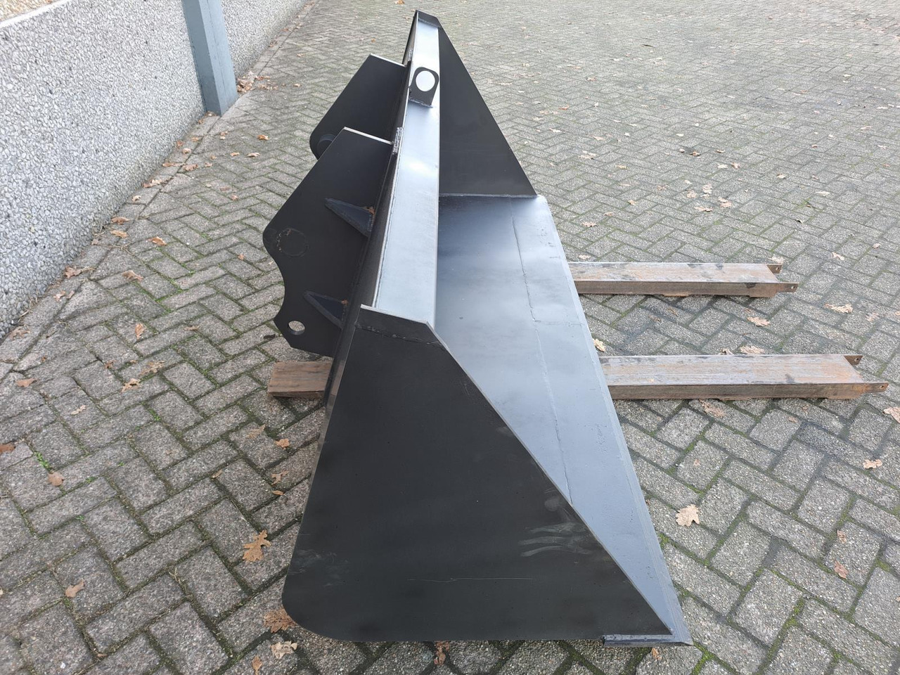 Grondbak t.b.v. Verreiker – Nieuw, Breedte 240 cm (1) - Ківш навантажувача: фото 4 Grondbak t.b.v. Verreiker – Nieuw, Breedte 240 cm (1) - Ківш навантажувача: фото 4