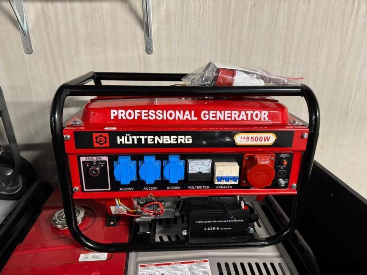 Hüttenberg H8500 Key- en Trekstart Benzine Generator (Nieuw) - Електричний генератор: фото 1 Hüttenberg H8500 Key- en Trekstart Benzine Generator (Nieuw) - Електричний генератор: фото 1