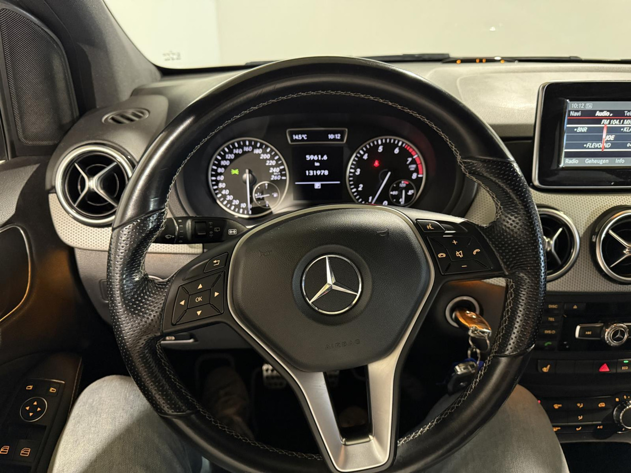 Mercedes-Benz | B-klasse | 180 Ambition | 2012 | 131.978 km | G005BR | Geen oordeel - Легковий автомобіль: фото 5 Mercedes-Benz | B-klasse | 180 Ambition | 2012 | 131.978 km | G005BR | Geen oordeel - Легковий автомобіль: фото 5