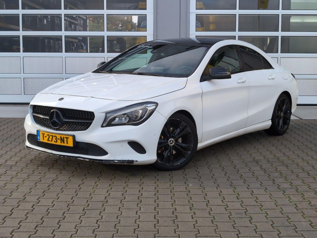 Седан Mercedes-Benz CLA-klasse 180 Prestige | 2018 | 143.327 km | Automaat | T273NT | NAP: Geen oordeel: фото 1