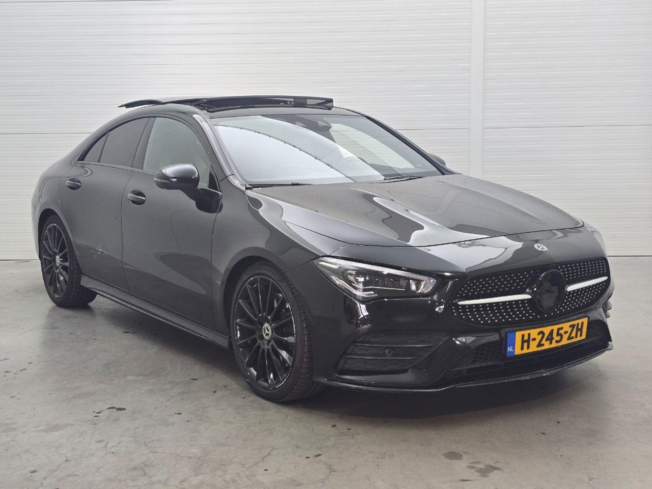 Mercedes-Benz CLA-klasse 220 Premium Plus | 2019 | 251.329 km | Automaat | H245ZH | NAP: Geen oordeel - Седан: фото 2 Mercedes-Benz CLA-klasse 220 Premium Plus | 2019 | 251.329 km | Automaat | H245ZH | NAP: Geen oordeel - Седан: фото 2