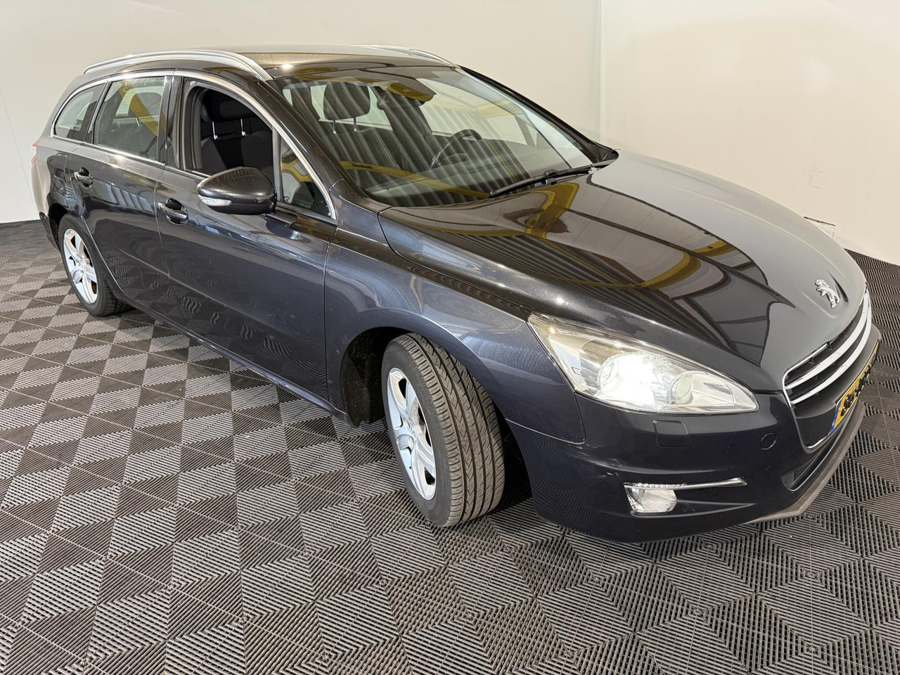 Peugeot 508 SW 1.6 e-HDi Blue Lease Executive | 2012 | 226.978 km | 86-TFL-6 - Легковий автомобіль: фото 3 Peugeot 508 SW 1.6 e-HDi Blue Lease Executive | 2012 | 226.978 km | 86-TFL-6 - Легковий автомобіль: фото 3