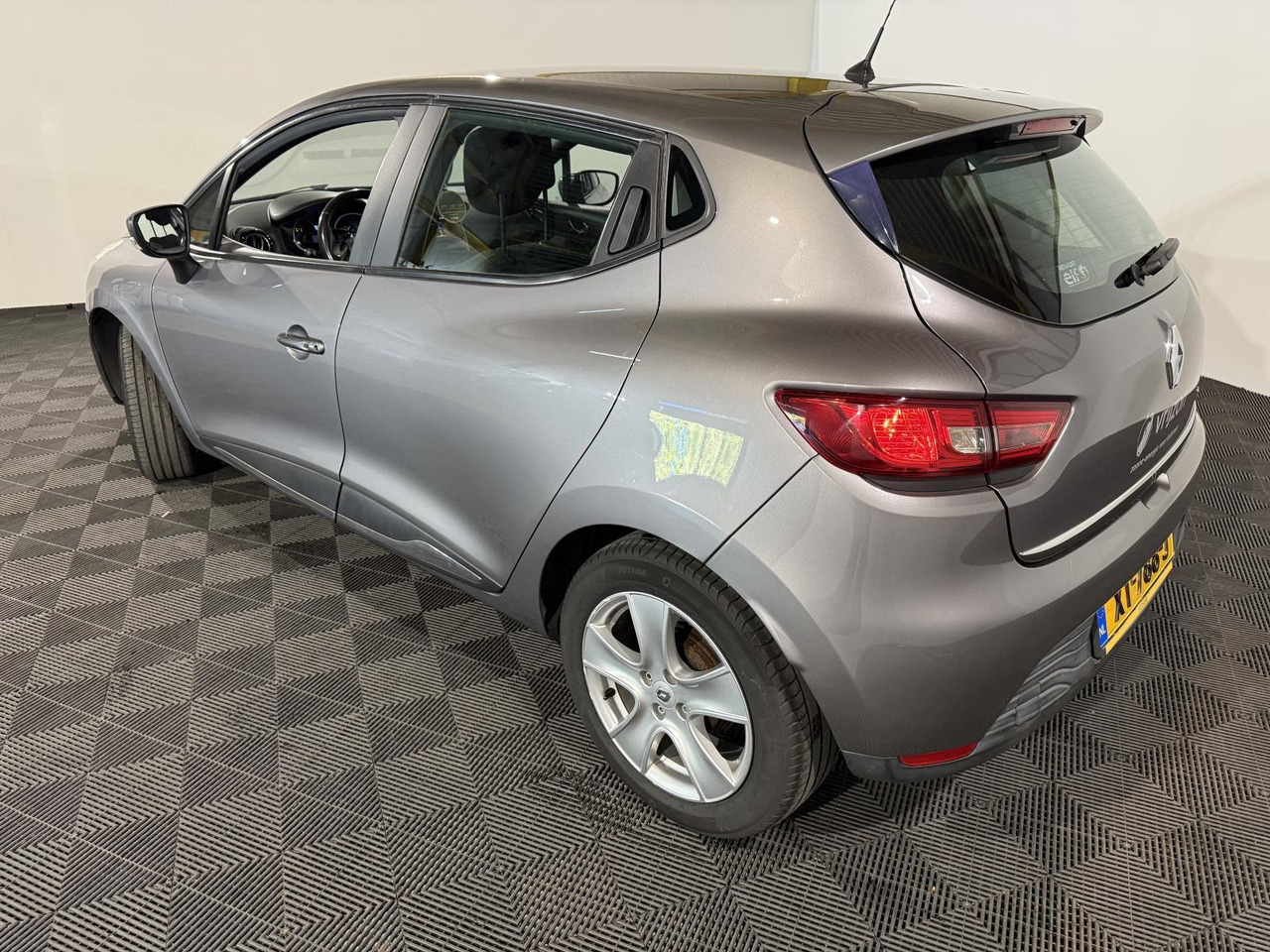 Renault | Clio | 0.9 TCe Dynamique | 2016 | 192.462 km | XT788J | Geen oordeel - Хетчбек: фото 3 Renault | Clio | 0.9 TCe Dynamique | 2016 | 192.462 km | XT788J | Geen oordeel - Хетчбек: фото 3