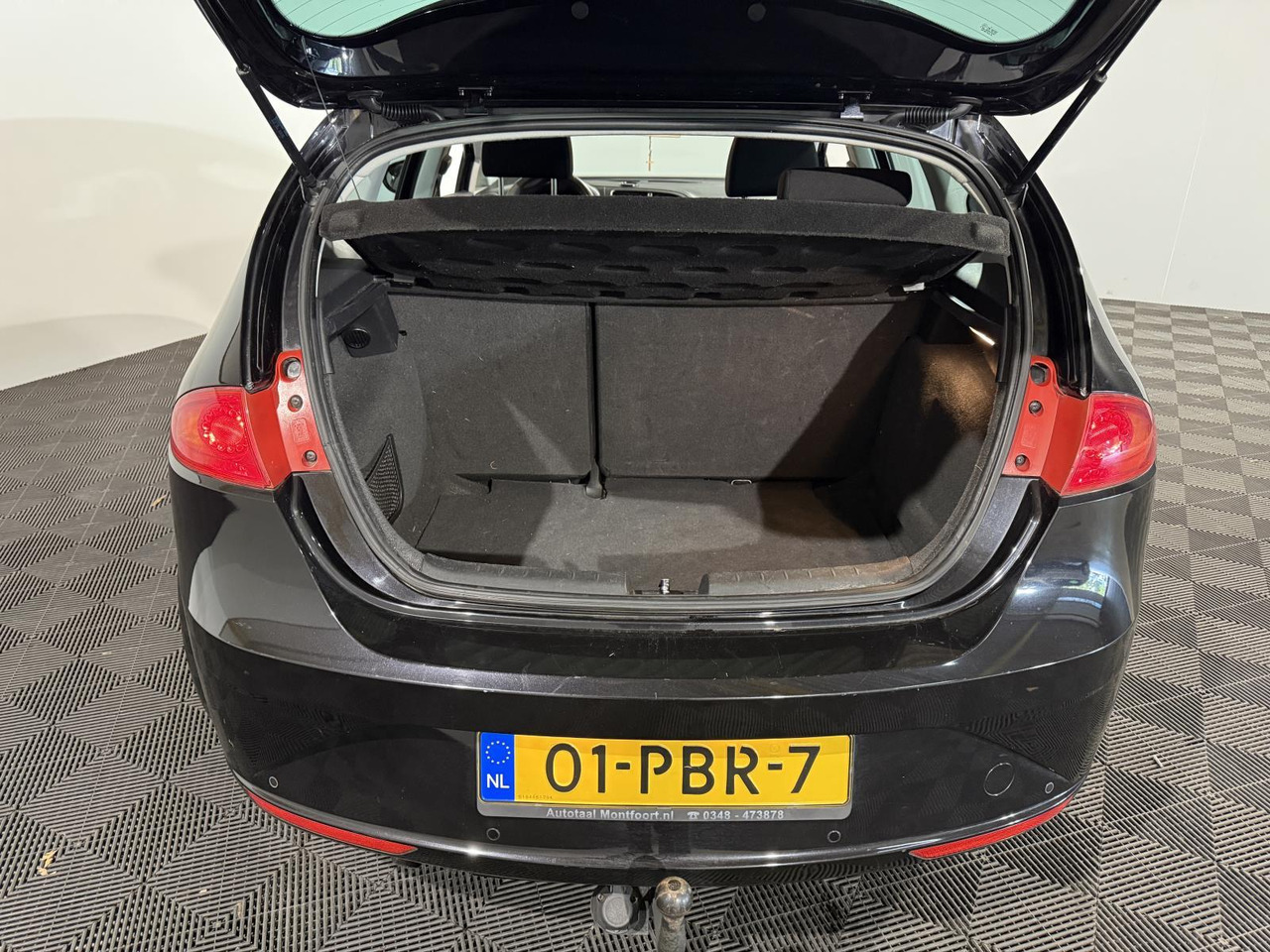 SEAT | Leon | 1.2 TSI Good Stuff | 2011 | 180.589 km | 01PBR7 | Logisch - Хетчбек: фото 4 SEAT | Leon | 1.2 TSI Good Stuff | 2011 | 180.589 km | 01PBR7 | Logisch - Хетчбек: фото 4
