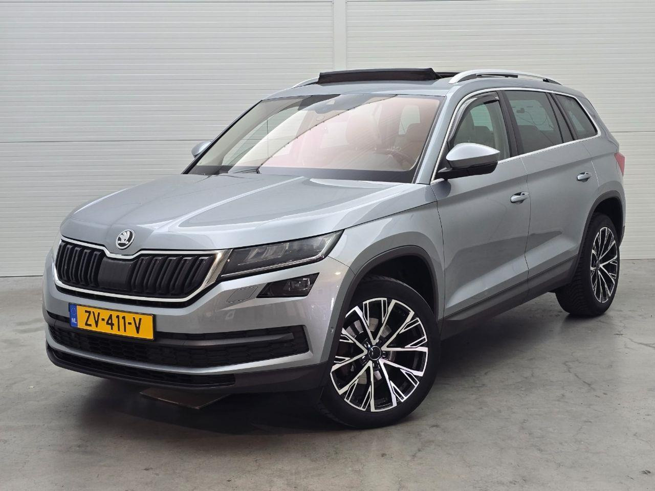 Skoda Kodiaq 2.0 TDI Style Business 7p. | 2018 | 381.158 km | Automaat | ZV411V | NAP: Geen oordeel - Позашляховик: фото 1 Skoda Kodiaq 2.0 TDI Style Business 7p. | 2018 | 381.158 km | Automaat | ZV411V | NAP: Geen oordeel - Позашляховик: фото 1