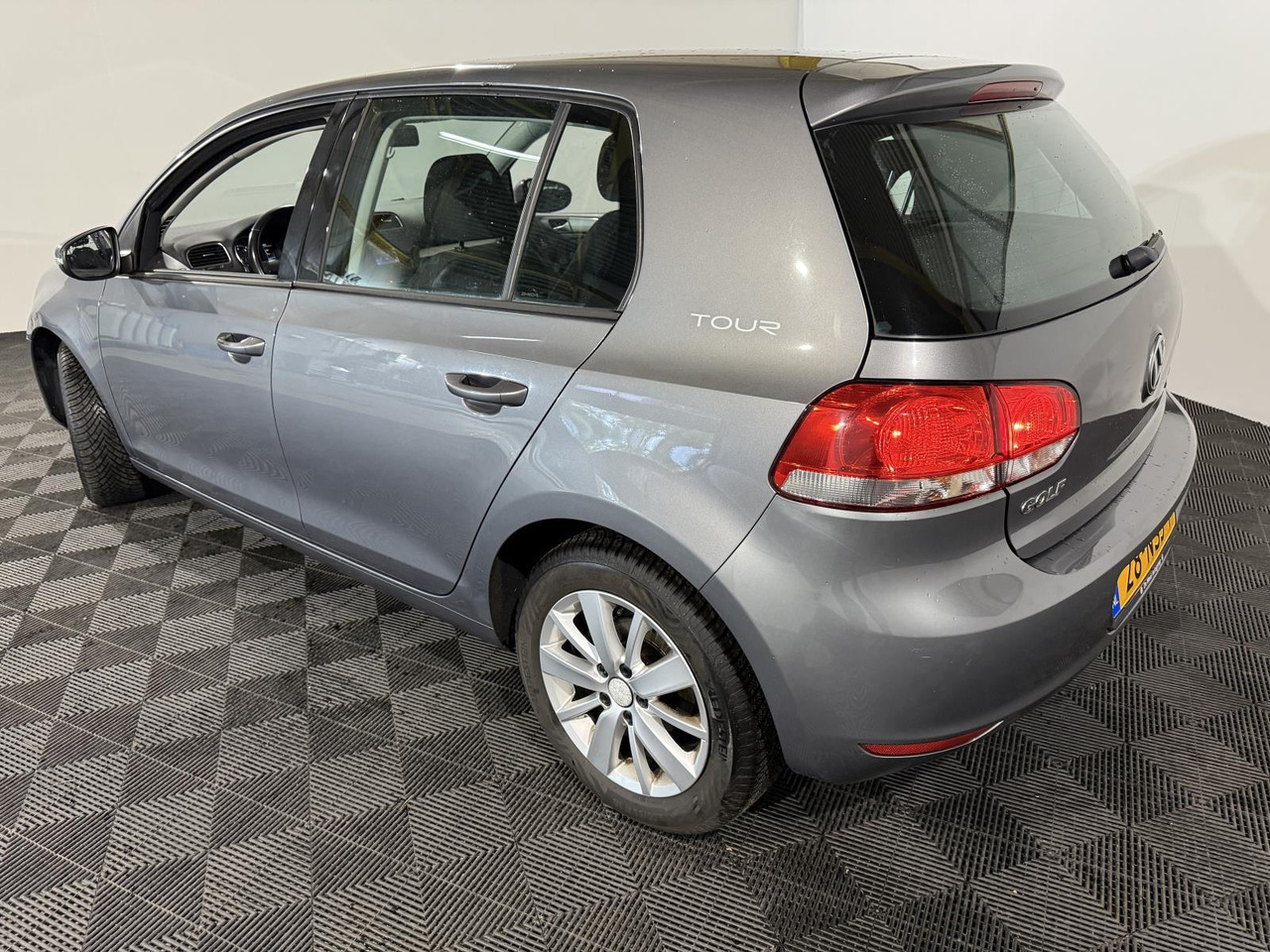 Volkswagen | Golf | 1.2 TSI Tour II BlueMotion | 2010 | 287.684 km | 28NSJ1 | Logisch - Хетчбек: фото 5 Volkswagen | Golf | 1.2 TSI Tour II BlueMotion | 2010 | 287.684 km | 28NSJ1 | Logisch - Хетчбек: фото 5