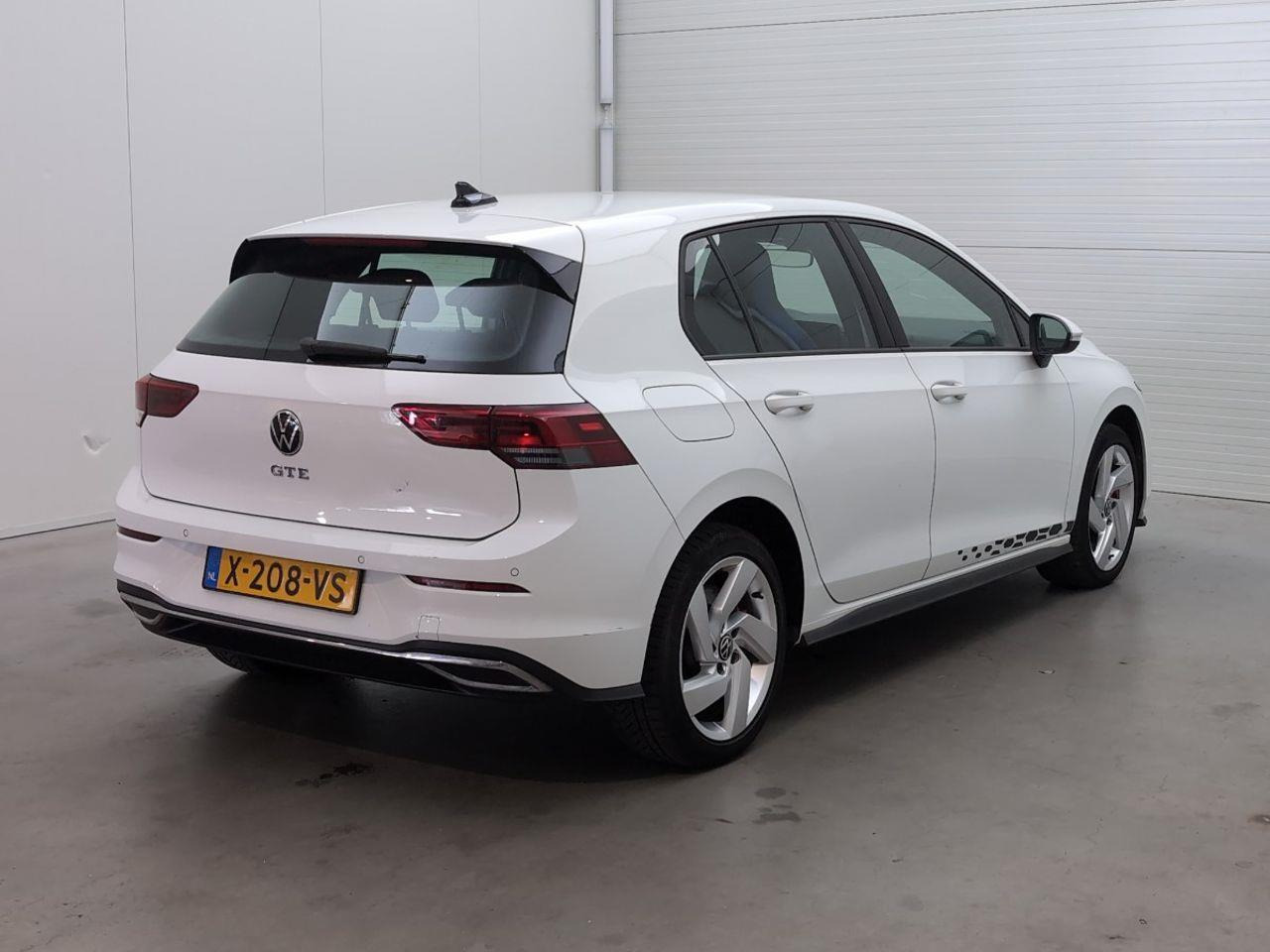 Volkswagen Golf 1.4 eHybrid GTE | 2021 | 89.795 km | Automaat | X208VS | NAP: Geen oordeel - Хетчбек: фото 4 Volkswagen Golf 1.4 eHybrid GTE | 2021 | 89.795 km | Automaat | X208VS | NAP: Geen oordeel - Хетчбек: фото 4