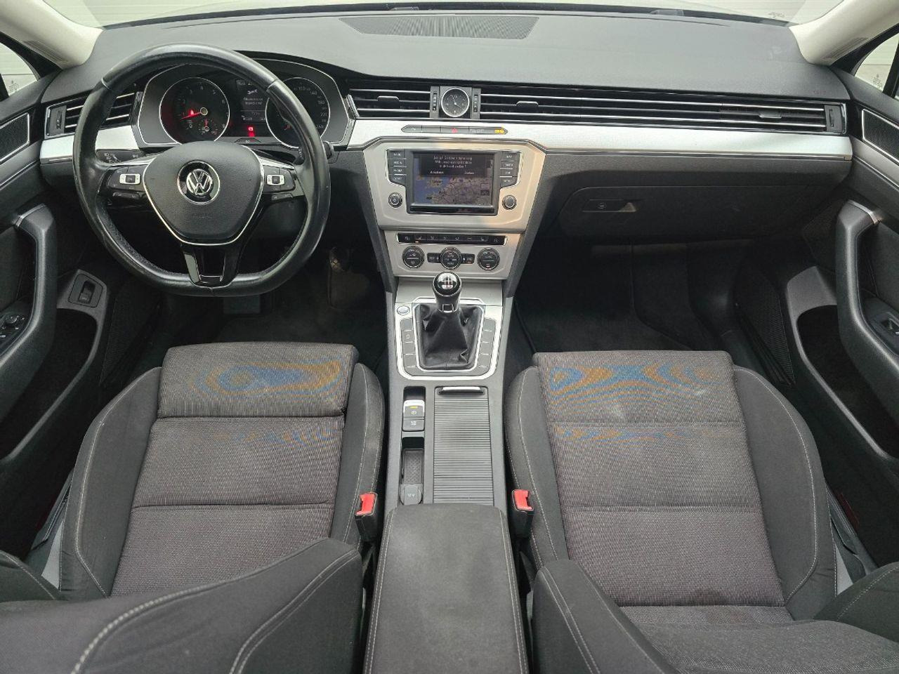 Volkswagen Passat Variant 1.4 TSI Connected Series | 2016 | 185.369 km | JX576P | NAP: Logisch - Легковий автомобіль: фото 5 Volkswagen Passat Variant 1.4 TSI Connected Series | 2016 | 185.369 km | JX576P | NAP: Logisch - Легковий автомобіль: фото 5