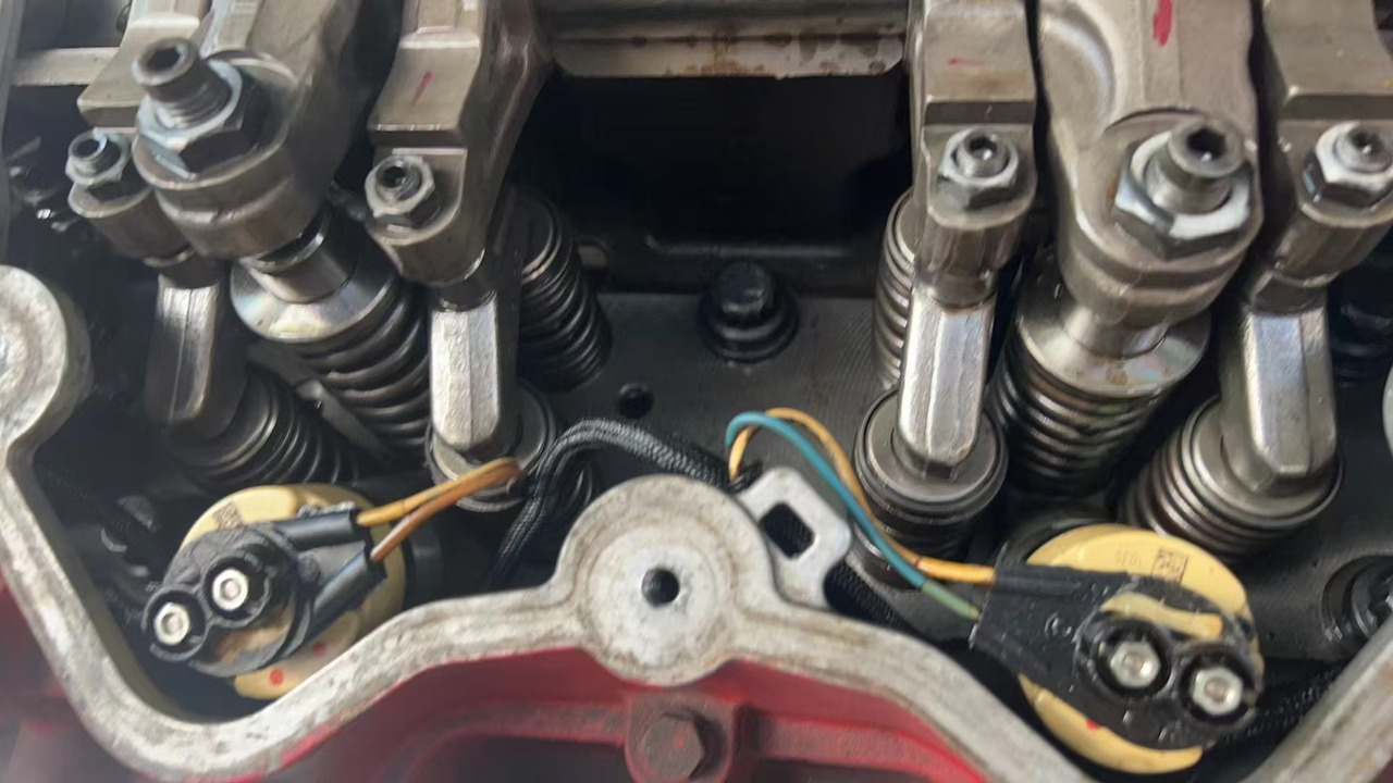 CATPILLAR C32 - Електричний генератор: фото 2 CATPILLAR C32 - Електричний генератор: фото 2