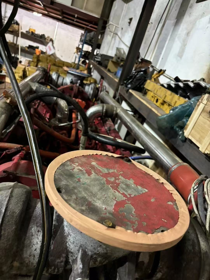 CATPILLAR C32 - Електричний генератор: фото 3 CATPILLAR C32 - Електричний генератор: фото 3