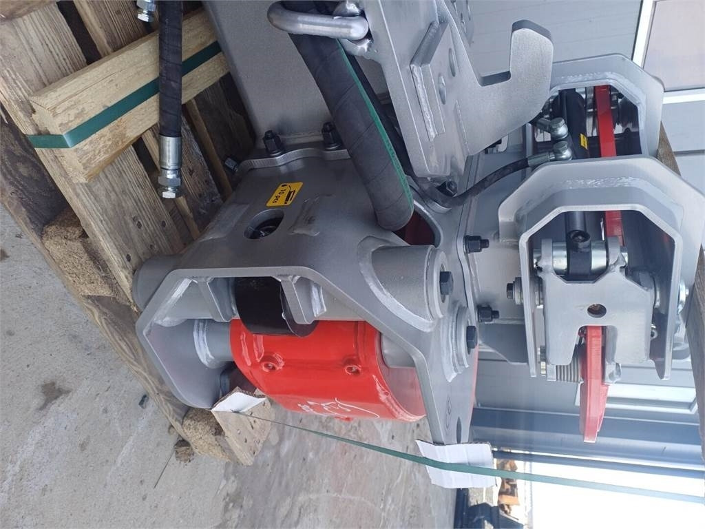 Bison 300pro Energiapuukoura - Грейфер в категорії Будівельна техніка: фото 4 Bison 300pro Energiapuukoura - Грейфер в категорії Будівельна техніка: фото 4