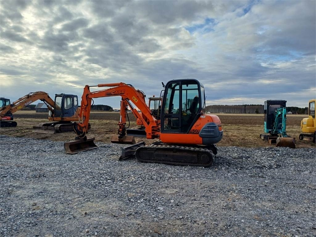 Case CX50 kallistajalla  - Міні-екскаватор: фото 3 Case CX50 kallistajalla  - Міні-екскаватор: фото 3