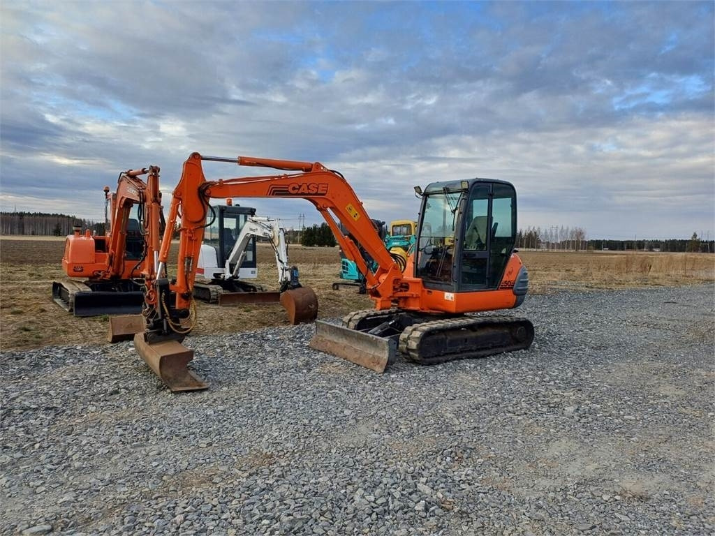 Case CX50 kallistajalla  - Міні-екскаватор: фото 1 Case CX50 kallistajalla  - Міні-екскаватор: фото 1