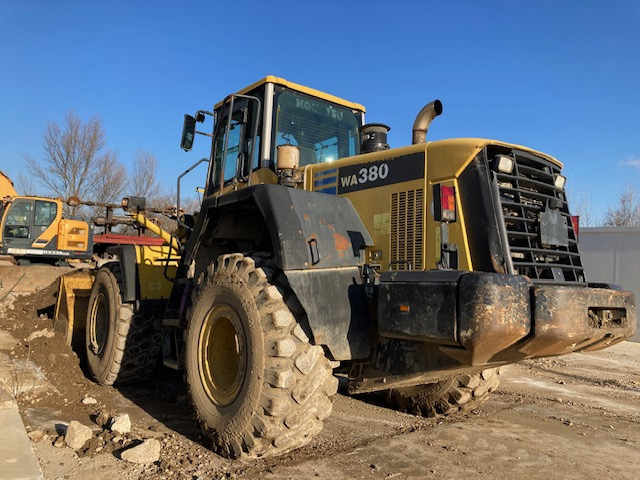 CHARGEUSE SUR PNEUS KOMATSU WA 380-5H - Колісний навантажувач: фото 3 CHARGEUSE SUR PNEUS KOMATSU WA 380-5H - Колісний навантажувач: фото 3