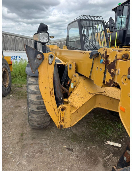 Caterpillar TH360 - Навантажувач телескопічний: фото 3 Caterpillar TH360 - Навантажувач телескопічний: фото 3